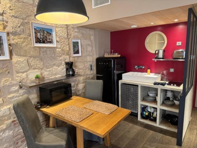 Le Studio Duo Cite Medieval Sarlat Bagian luar foto